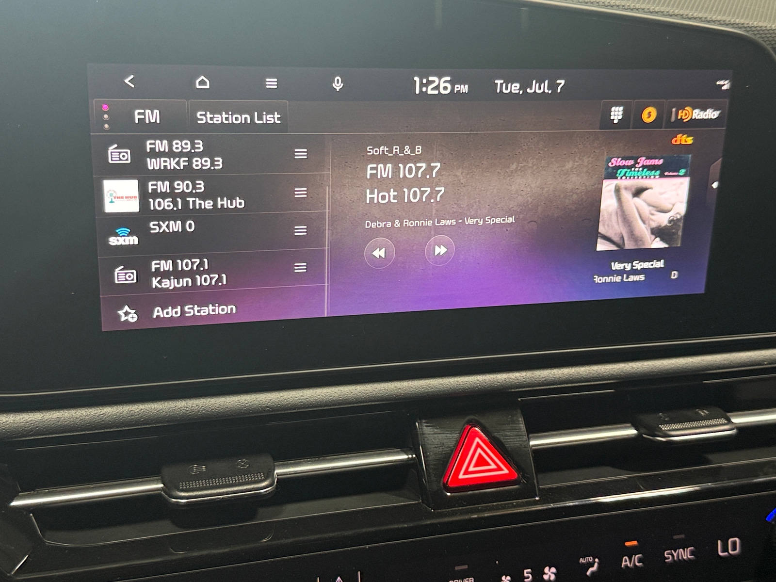 Thumbnail: 2024 Kia Niro - 4