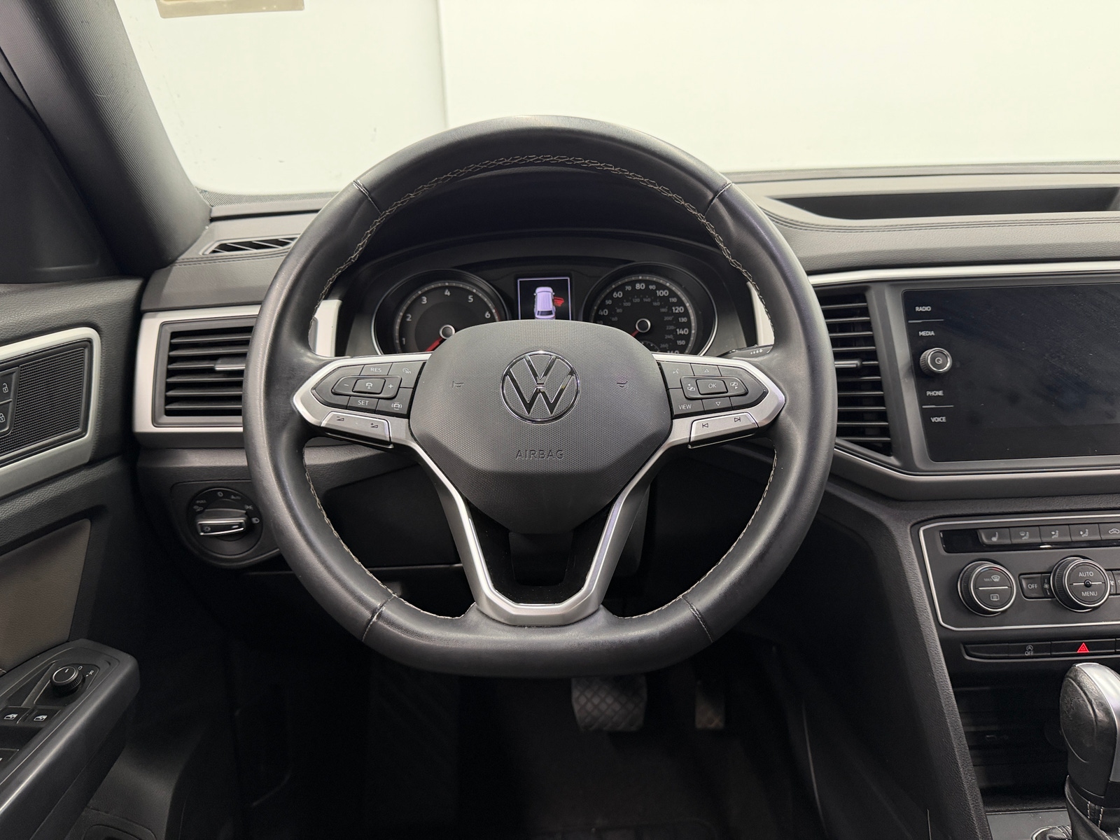 Thumbnail: 2021 Volkswagen Atlas - 4