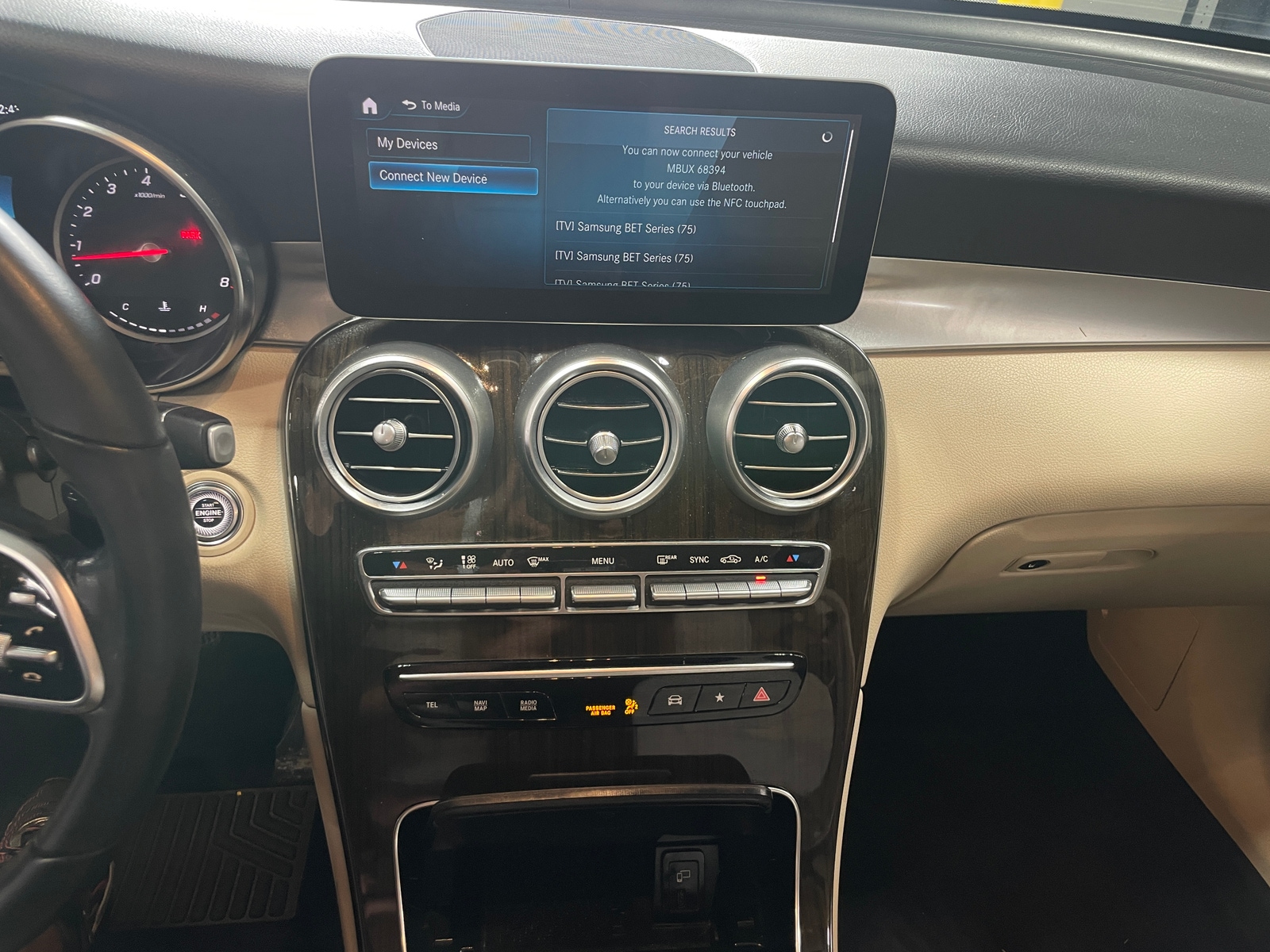 Thumbnail: 2020 Mercedes-Benz GLC - 3