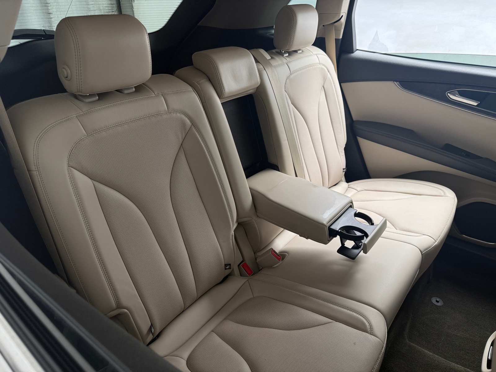 Thumbnail: 2019 Lincoln Nautilus - 5