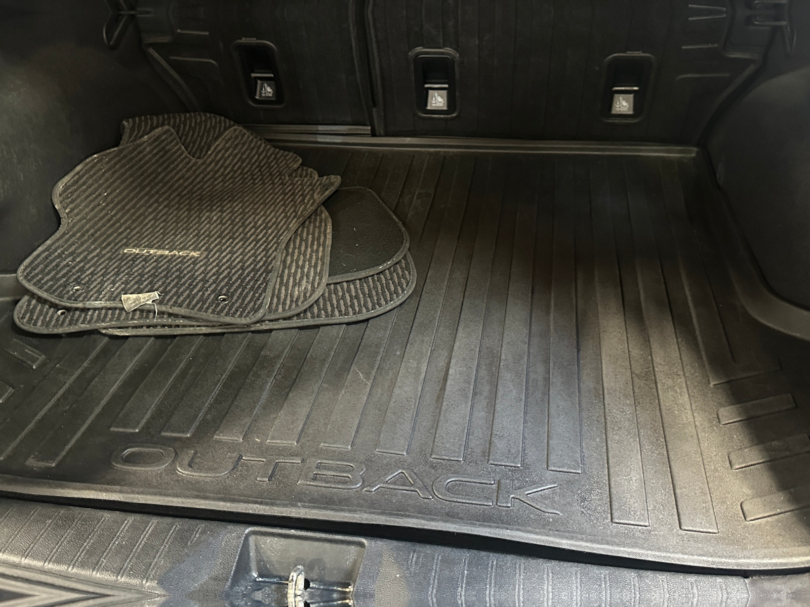 Thumbnail: 2017 Subaru Outback - 6