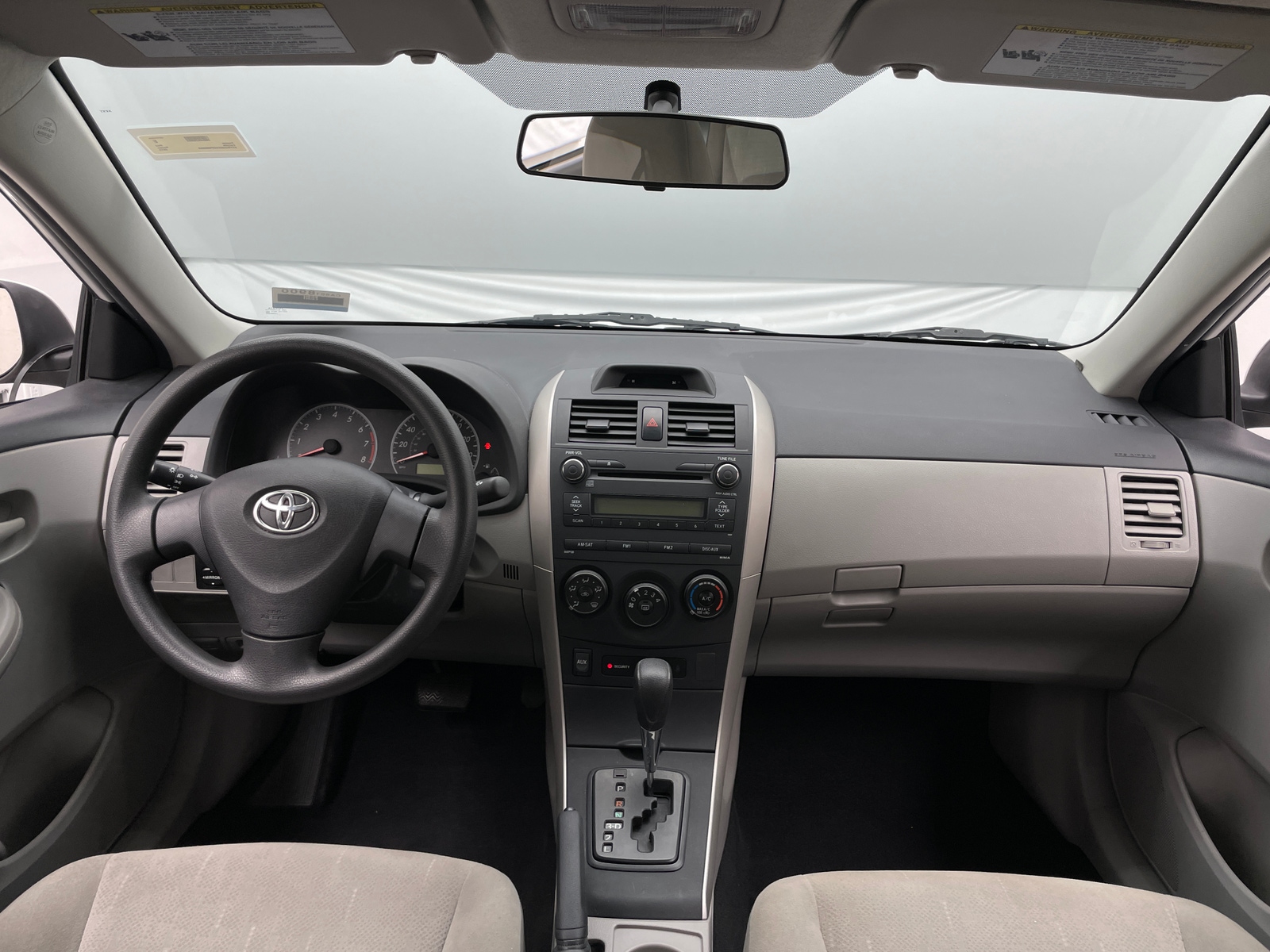 Thumbnail: 2013 Toyota Corolla - 3