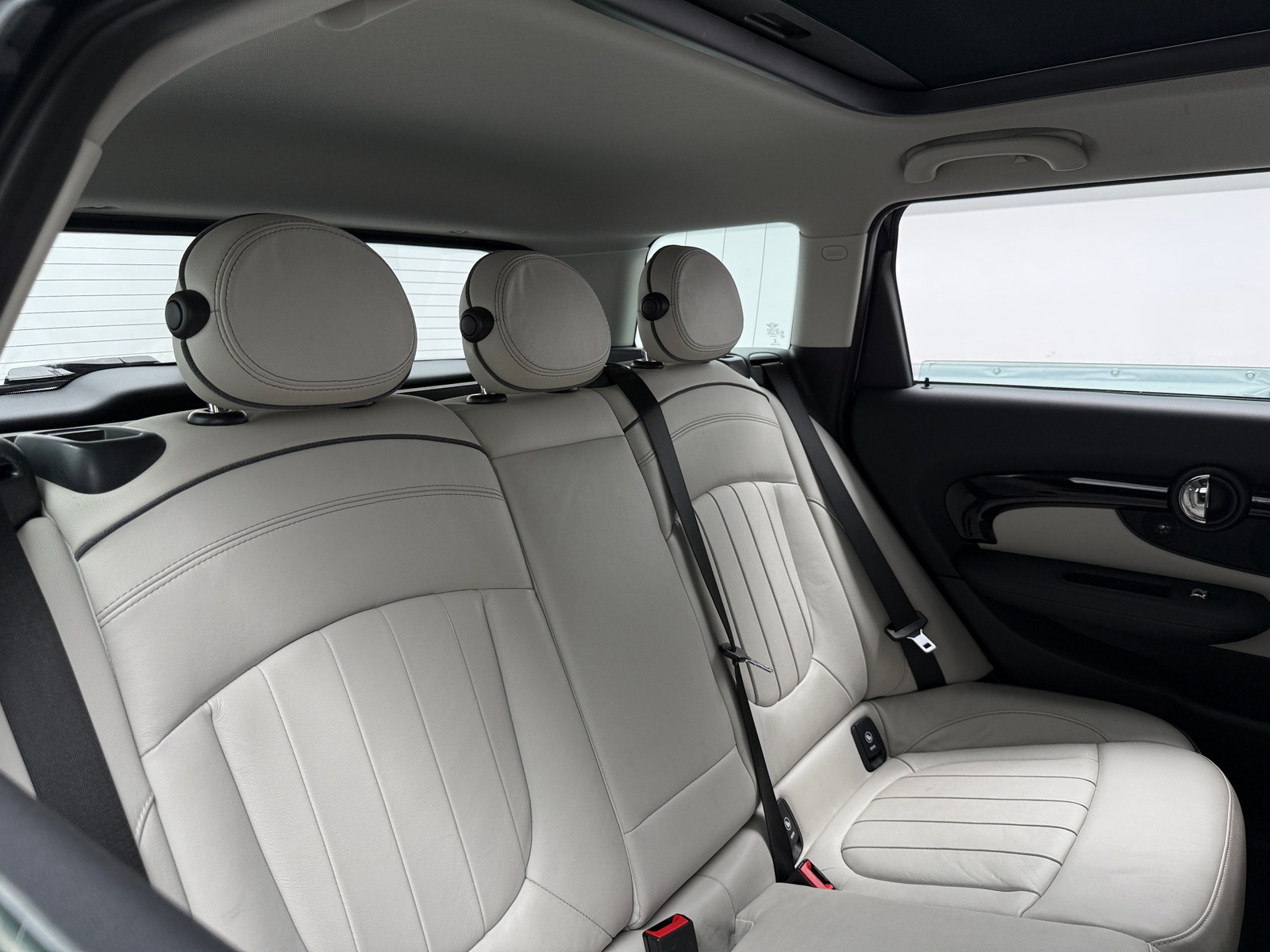 Thumbnail: 2017 MINI Cooper Clubman - 5