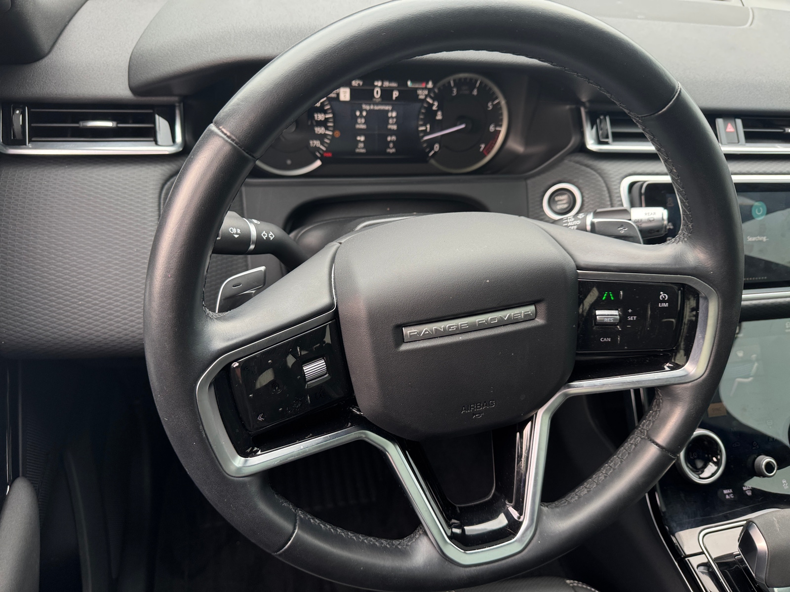 Thumbnail: 2022 Land Rover Range Rover Velar - 4