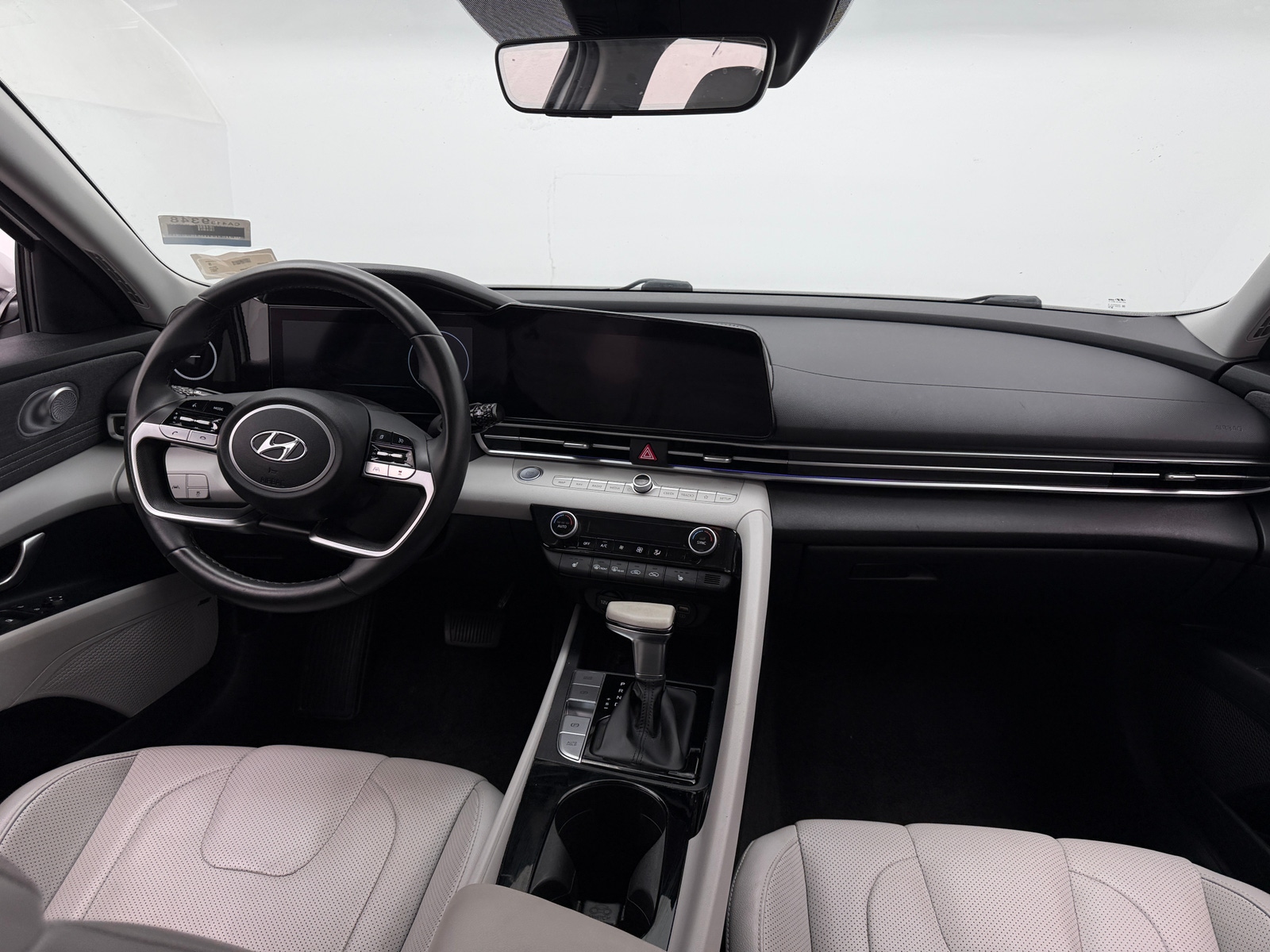 Thumbnail: 2021 Hyundai Elantra - 2
