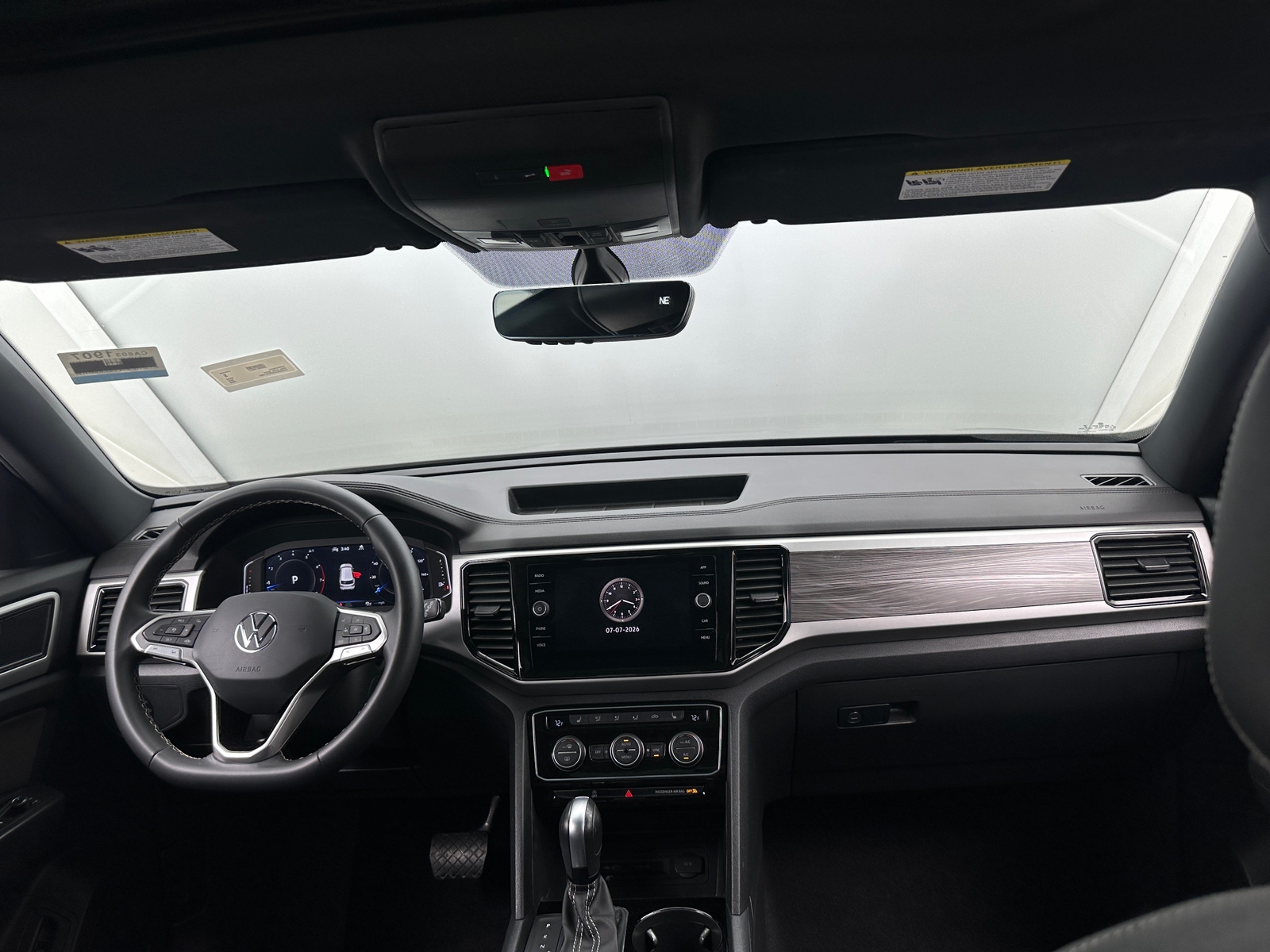 Thumbnail: 2023 Volkswagen Atlas - 2