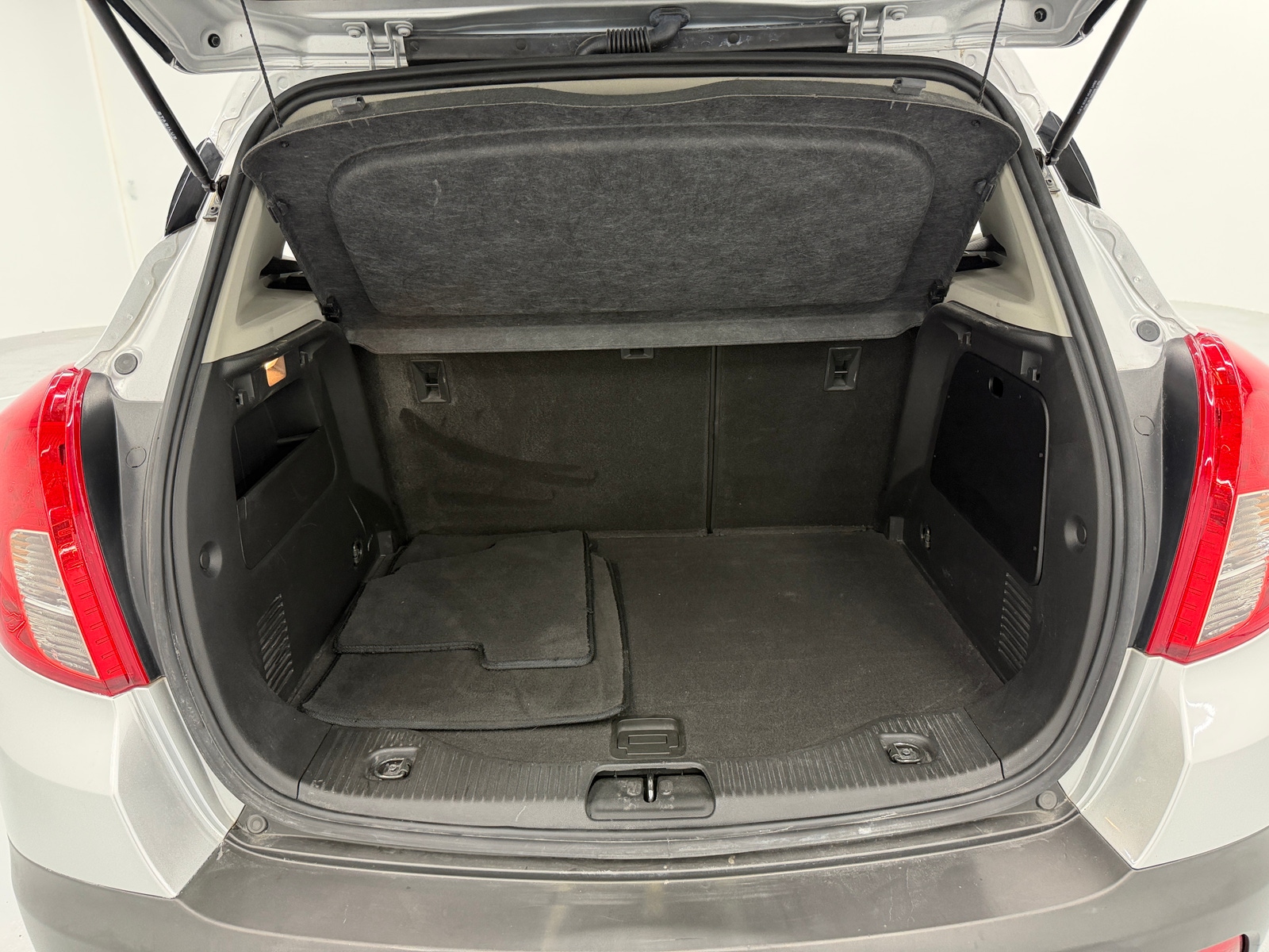 Thumbnail: 2014 Buick Encore - 6