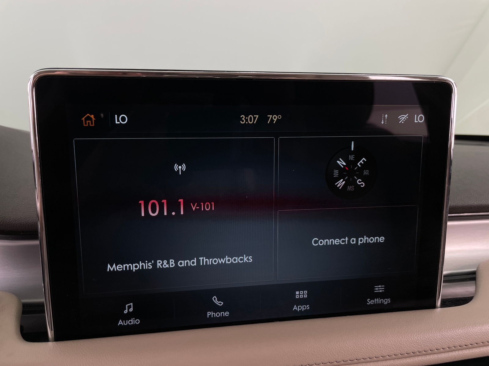 Thumbnail: 2023 Lincoln Aviator - 3