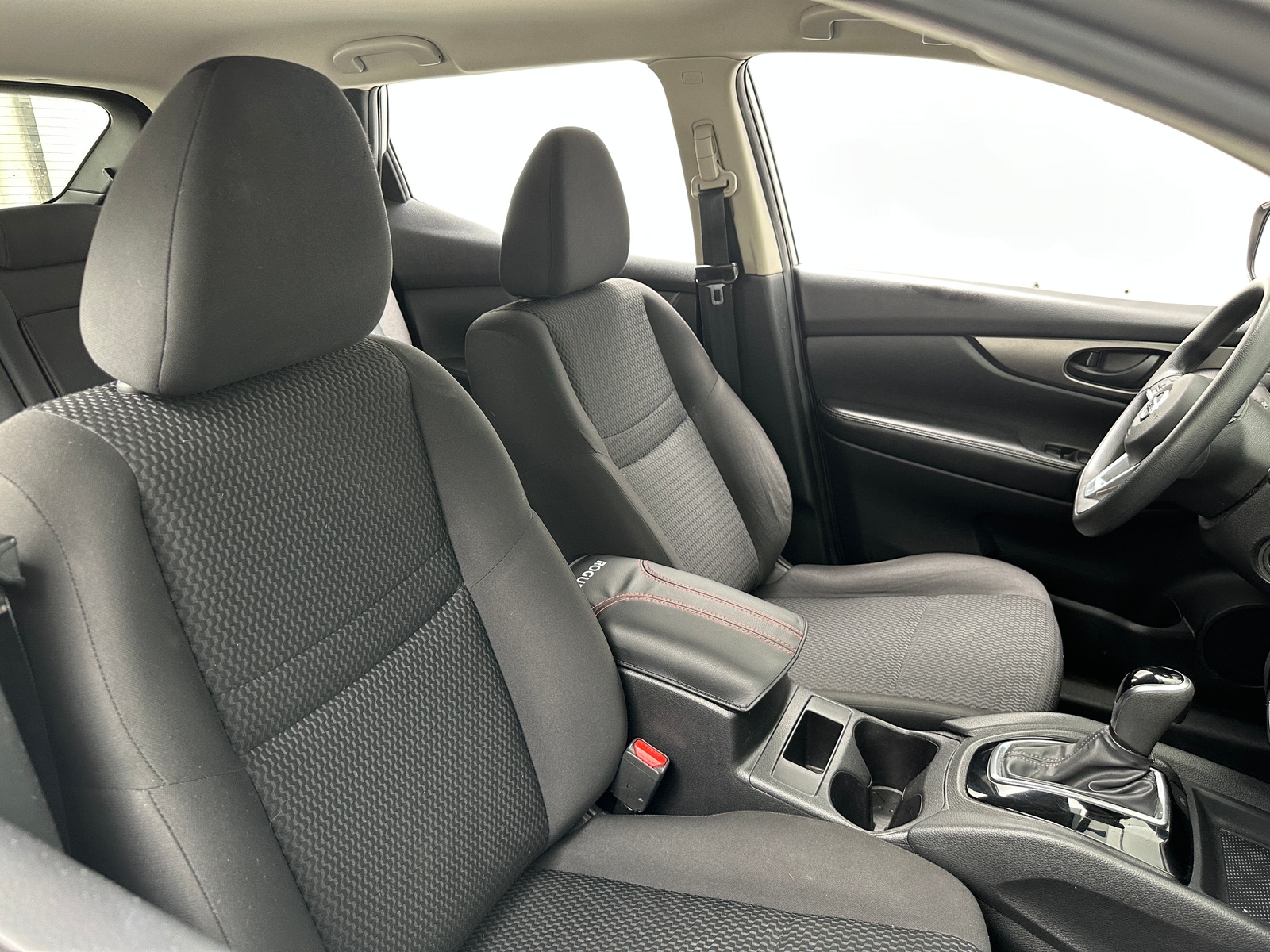 Thumbnail: 2019 Nissan Rogue Sport - 2