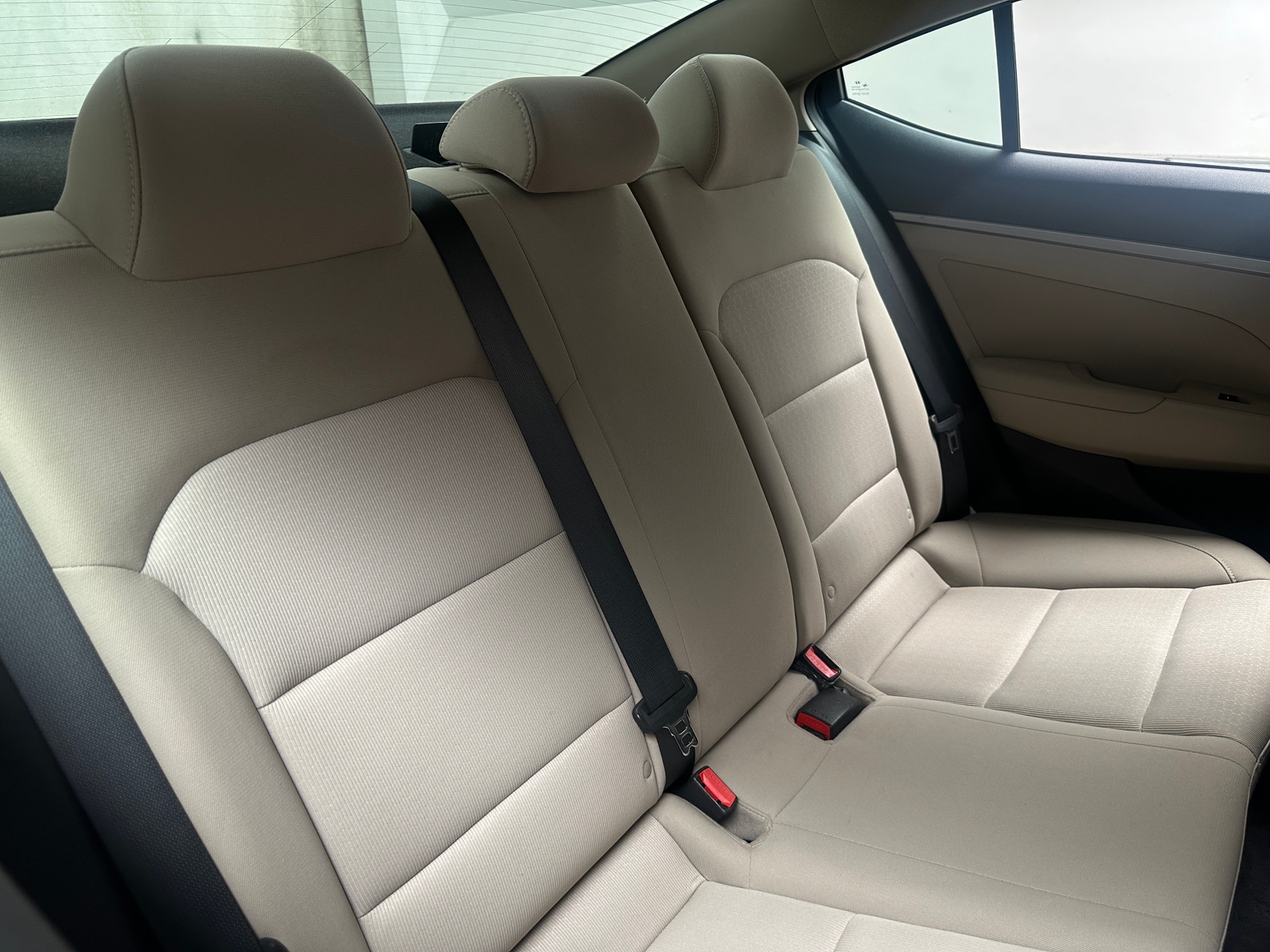 Thumbnail: 2018 Hyundai Elantra - 6