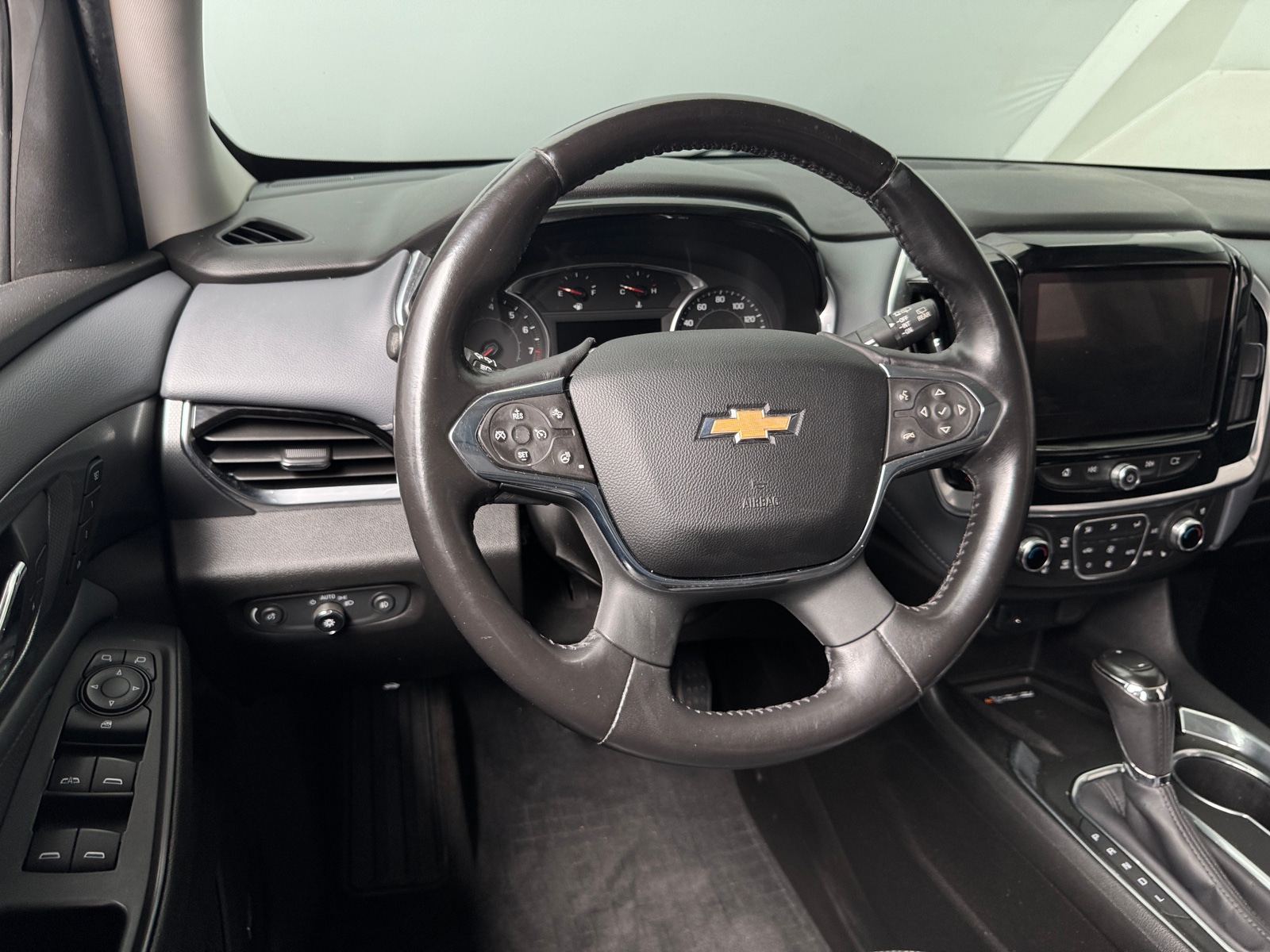Thumbnail: 2019 Chevrolet Traverse - 4