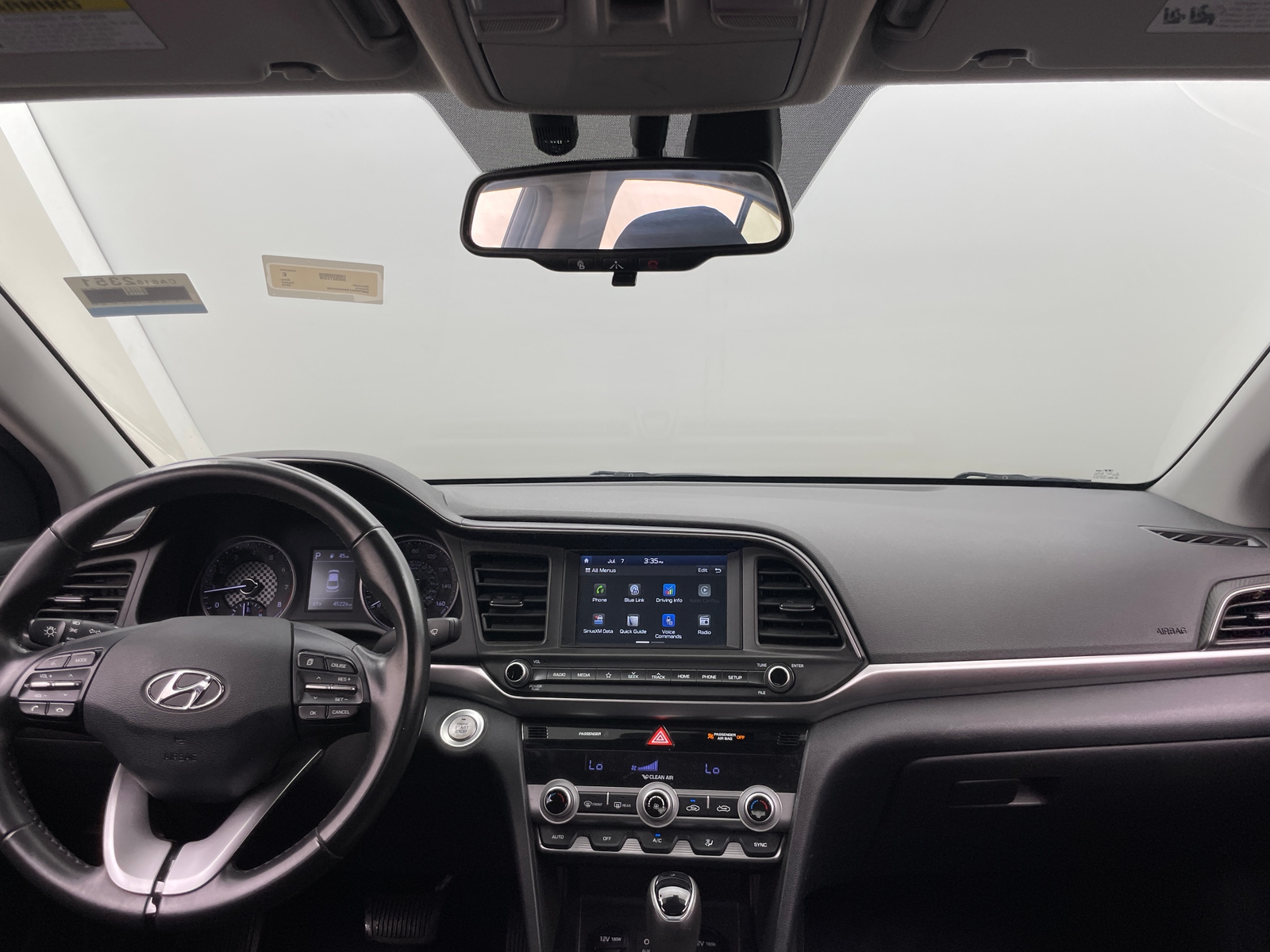 Thumbnail: 2019 Hyundai Elantra - 3