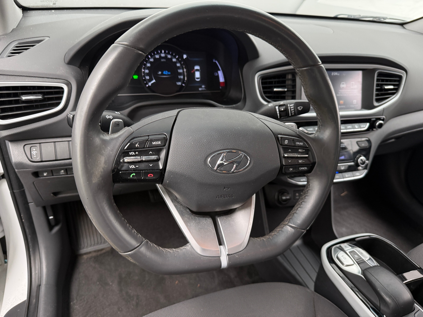 Thumbnail: 2019 Hyundai Ioniq - 5