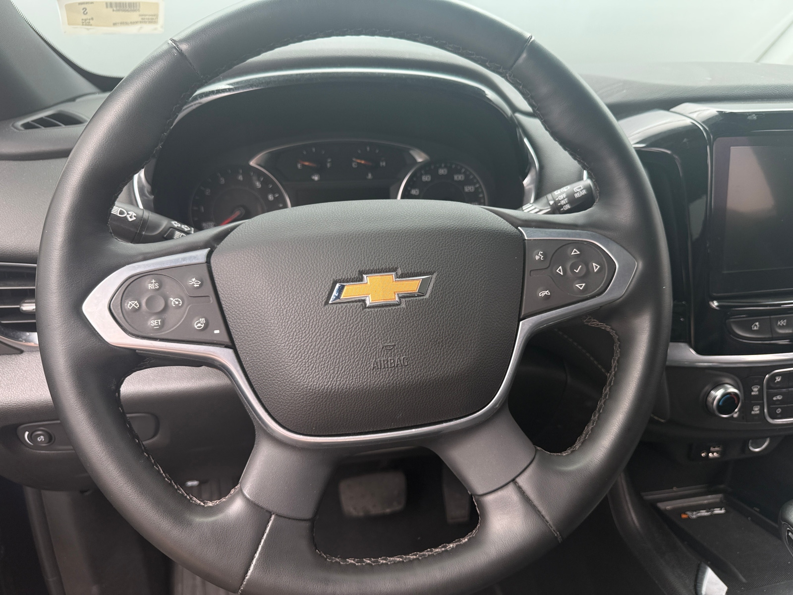 Thumbnail: 2023 Chevrolet Traverse - 4