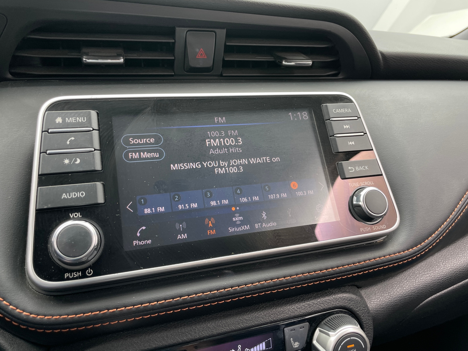 Thumbnail: 2019 Nissan Kicks - 4