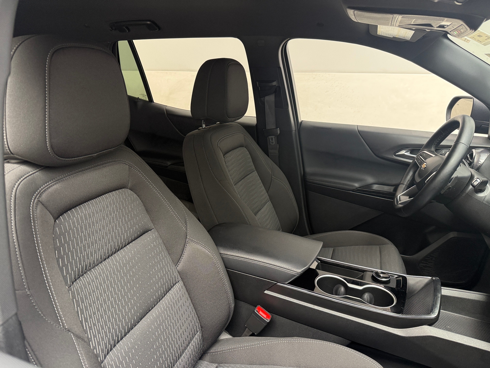 Thumbnail: 2026 Chevrolet Equinox - 2