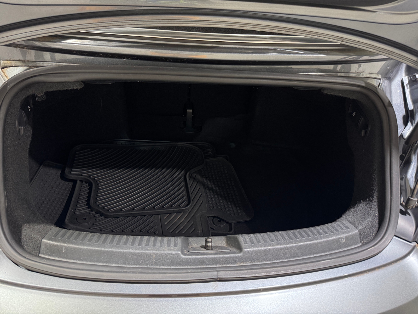 Thumbnail: 2013 Volkswagen Beetle - 7