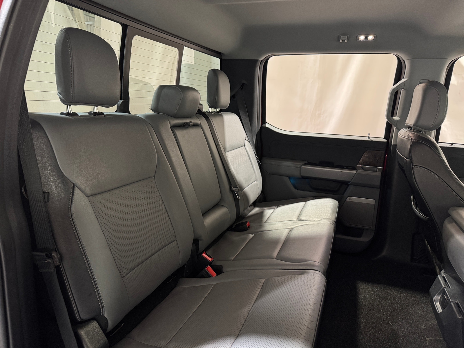 Thumbnail: 2022 Ford Econoline - 5