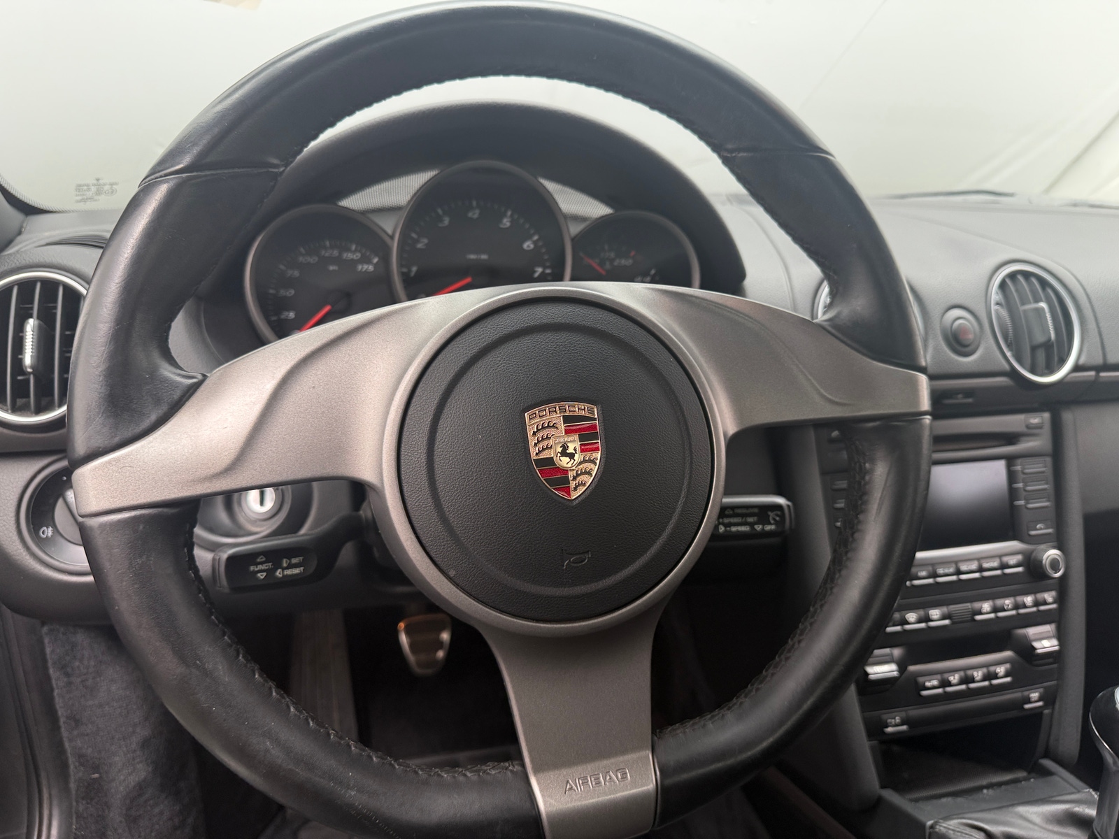 Thumbnail: 2010 Porsche Boxster - 4