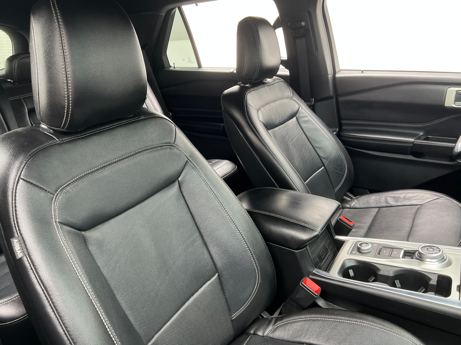 Thumbnail: 2020 Ford Explorer - 2