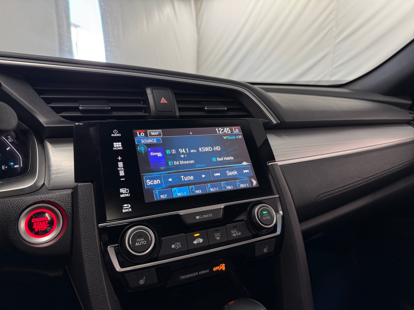 Thumbnail: 2018 Honda Civic - 3