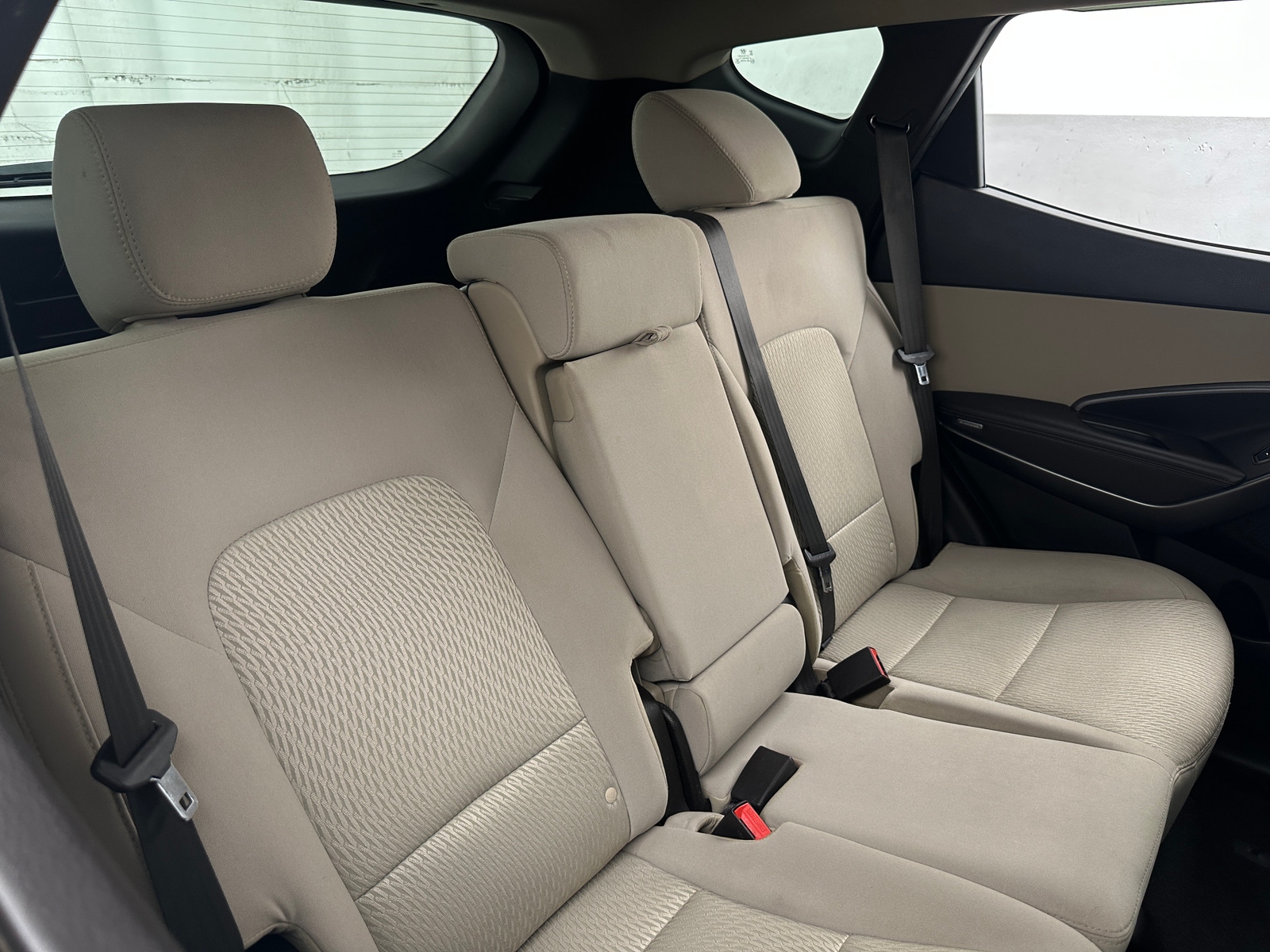 Thumbnail: 2017 Hyundai Santa Fe - 6
