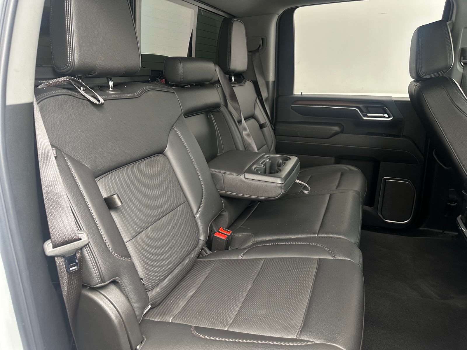 Thumbnail: 2024 GMC Sierra 2500 - 5