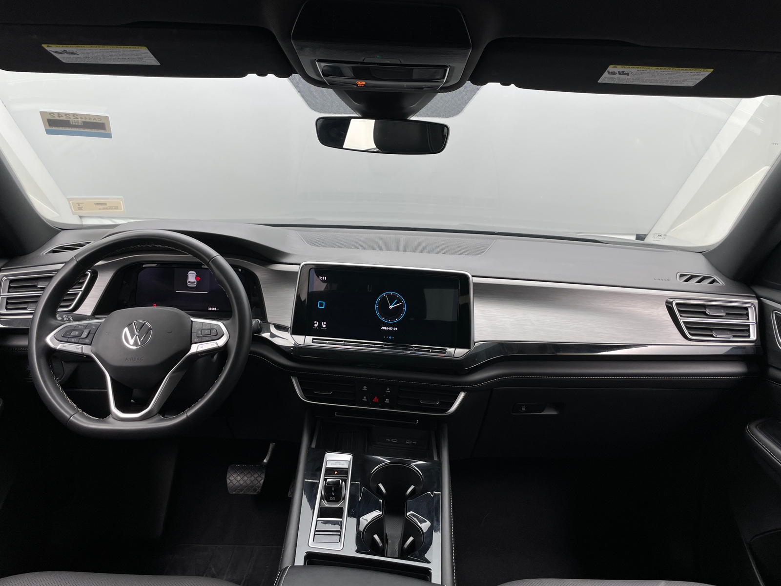 Thumbnail: 2025 Volkswagen Atlas - 3