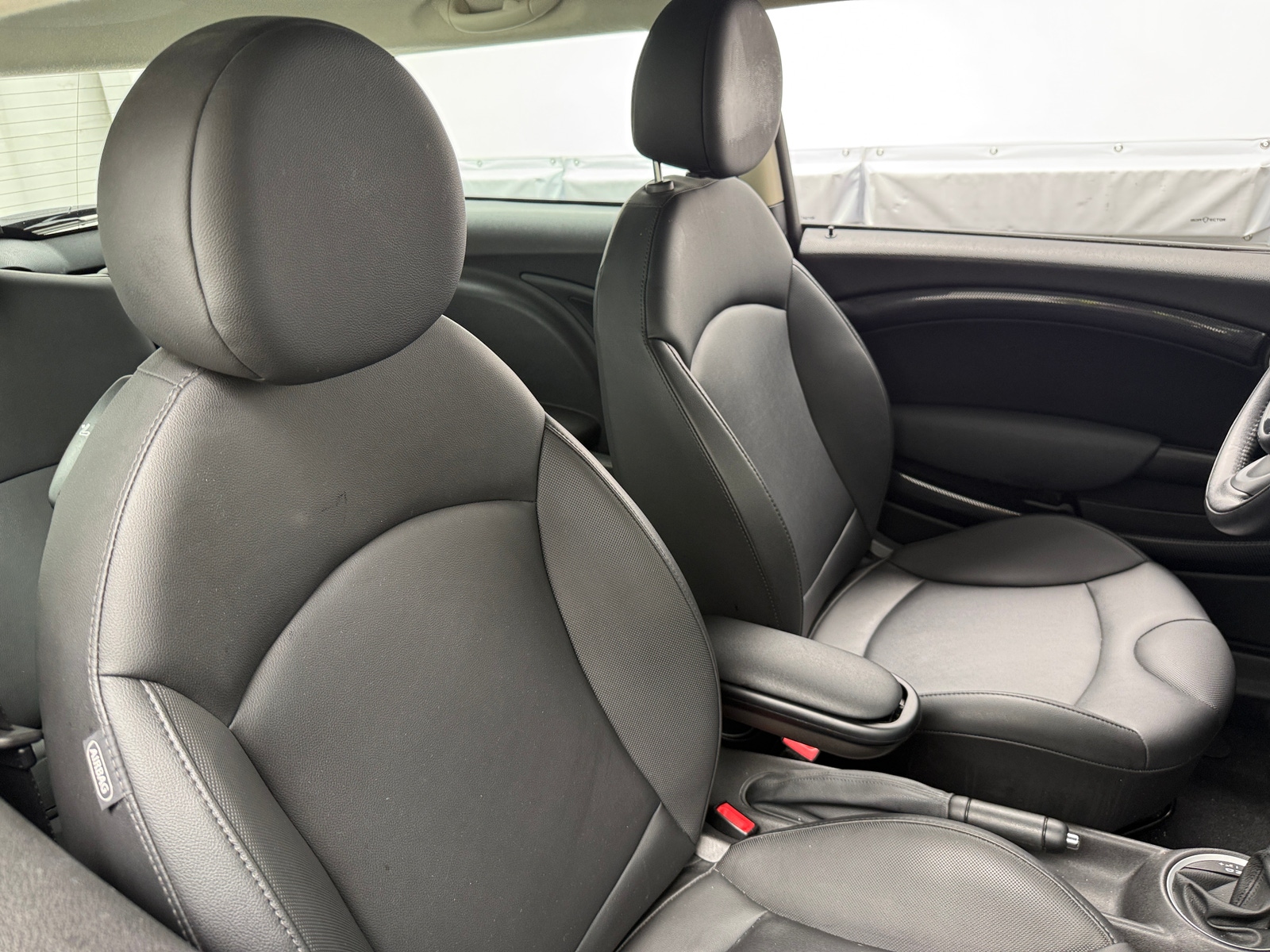 Thumbnail: 2013 MINI Cooper Hardtop - 2