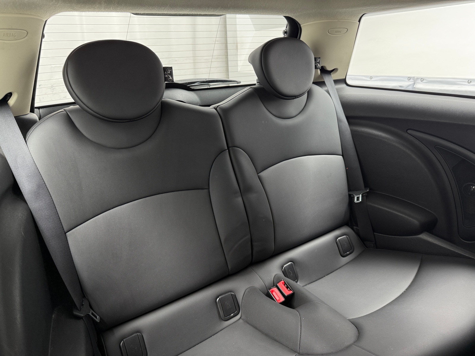 Thumbnail: 2013 MINI Cooper Hardtop - 6