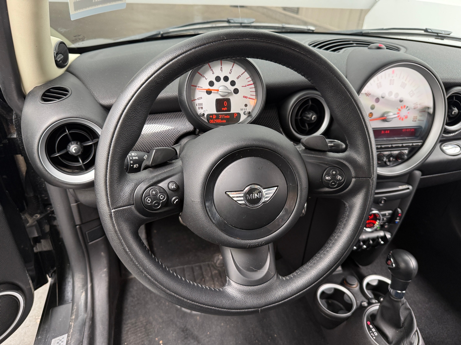 Thumbnail: 2013 MINI Cooper Hardtop - 5