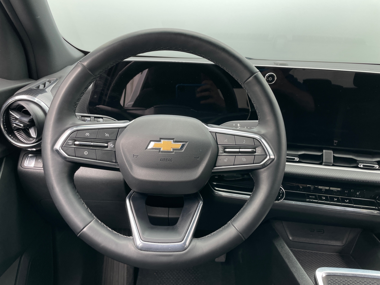 Thumbnail: 2025 Chevrolet Equinox - 5