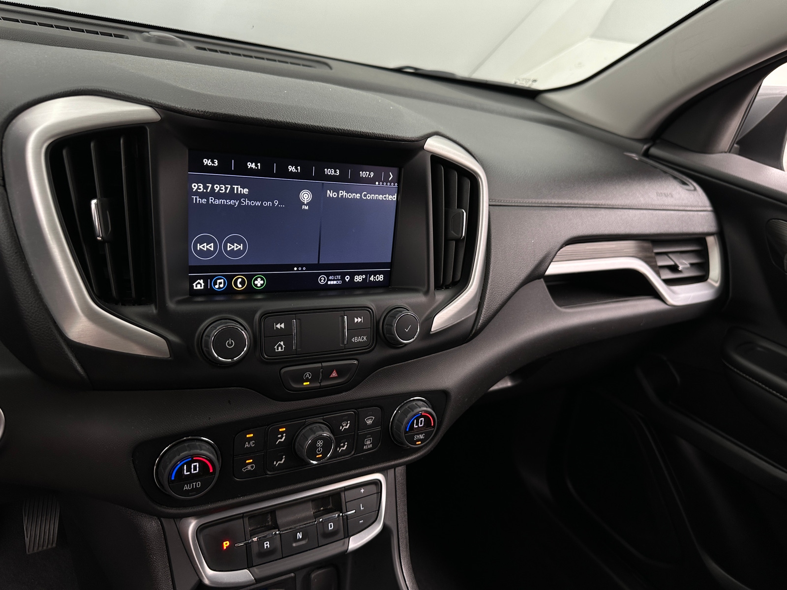 Thumbnail: 2024 GMC Terrain - 3