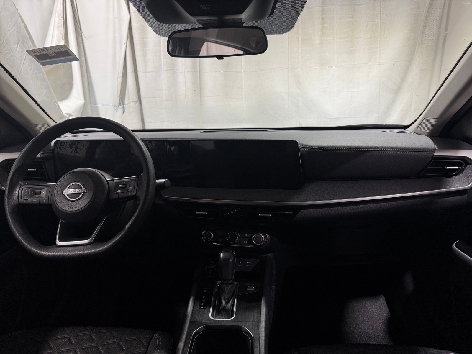 Thumbnail: 2025 Nissan Kicks - 3