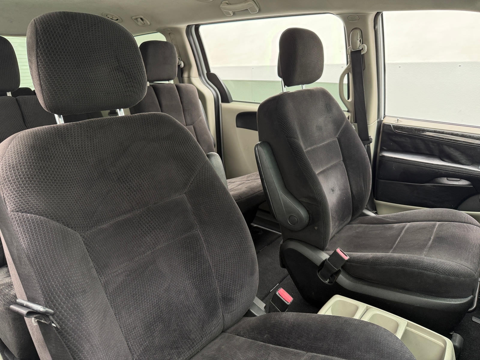 Thumbnail: 2014 Dodge Grand Caravan - 2