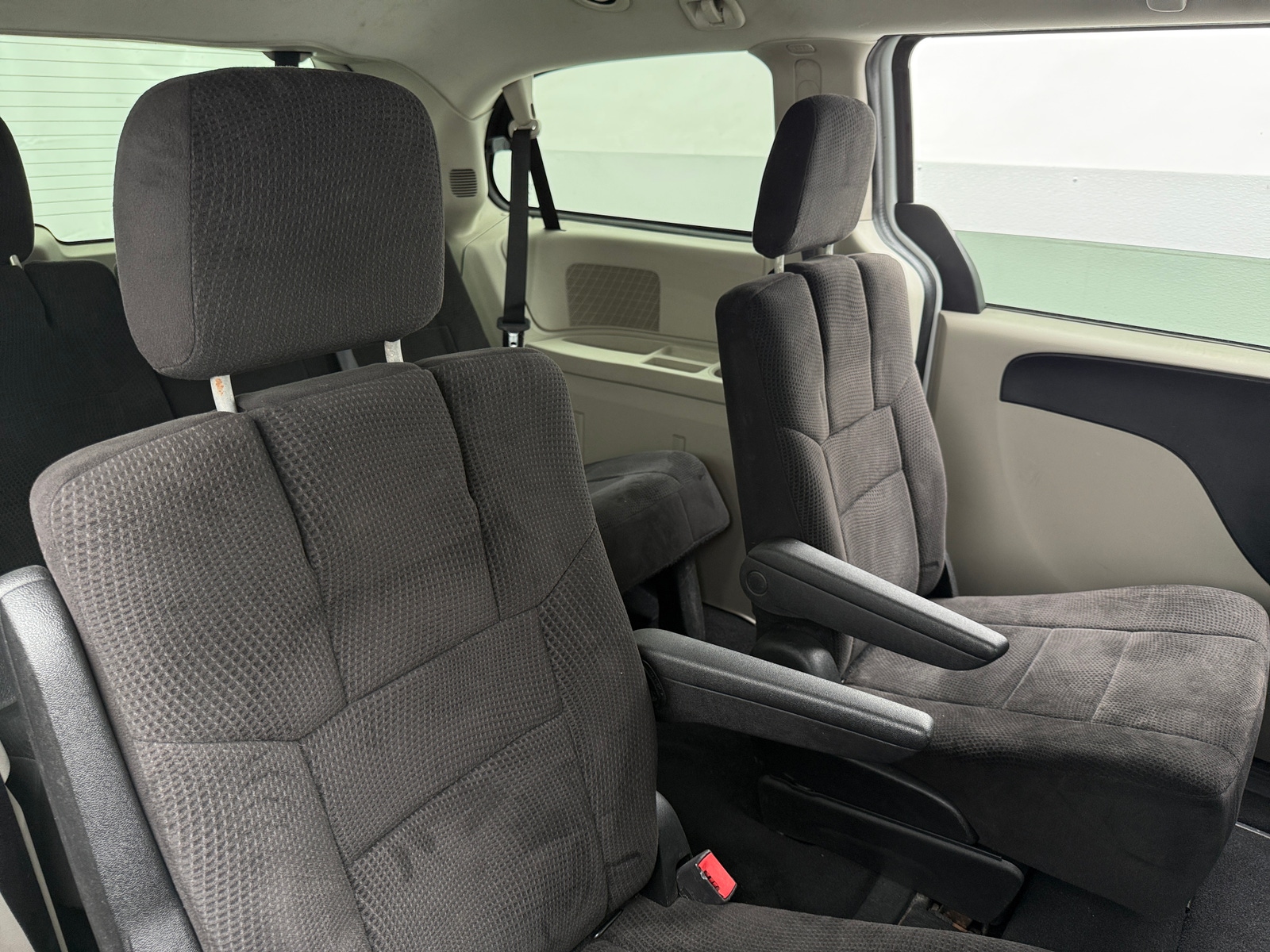 Thumbnail: 2014 Dodge Grand Caravan - 6