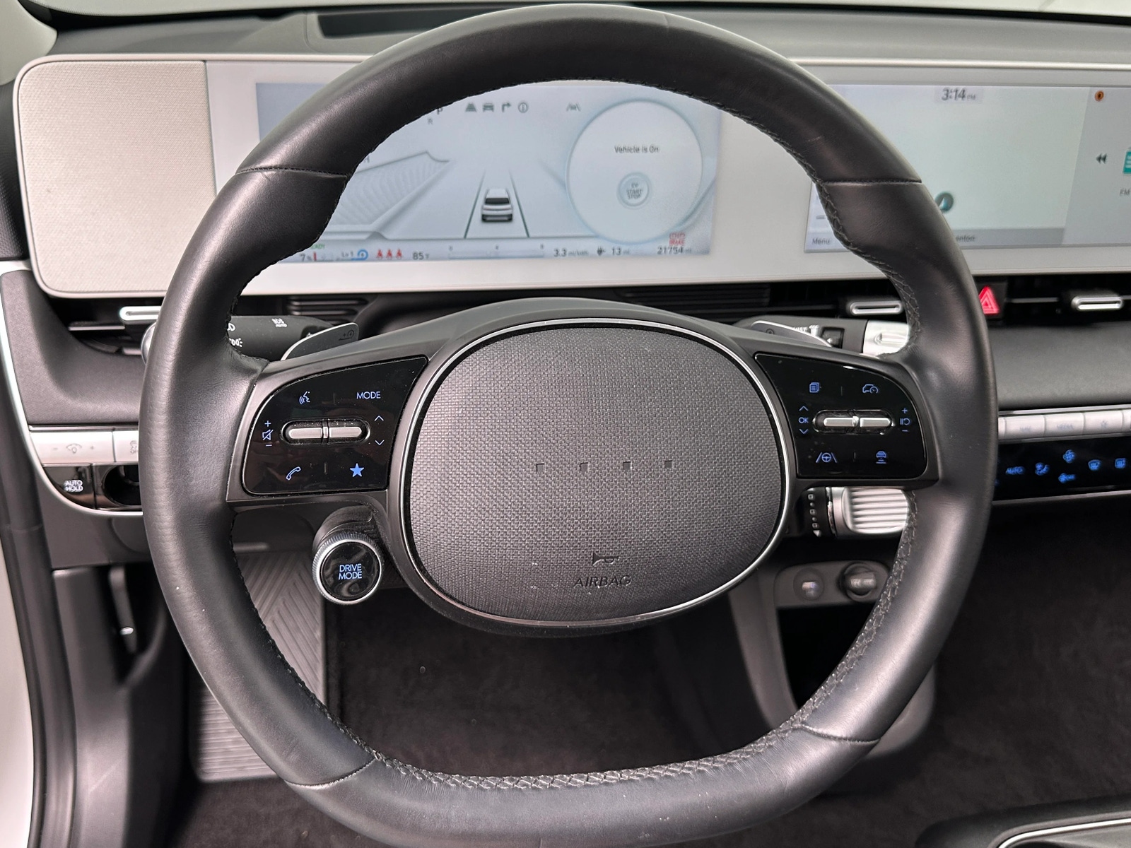 Thumbnail: 2023 Hyundai Ioniq 5 - 4