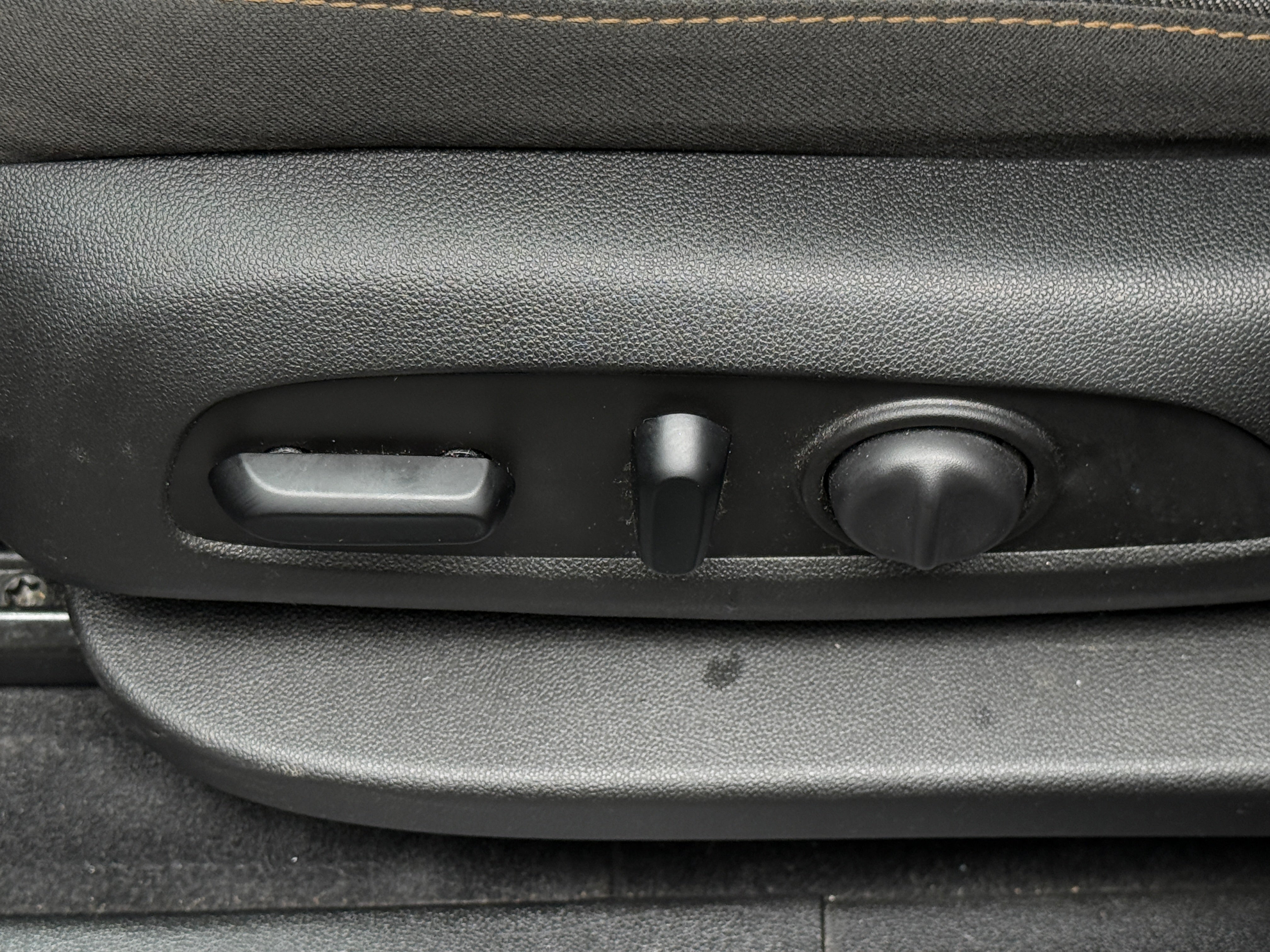 2020 Chevrolet Equinox 2FL - Photo 8