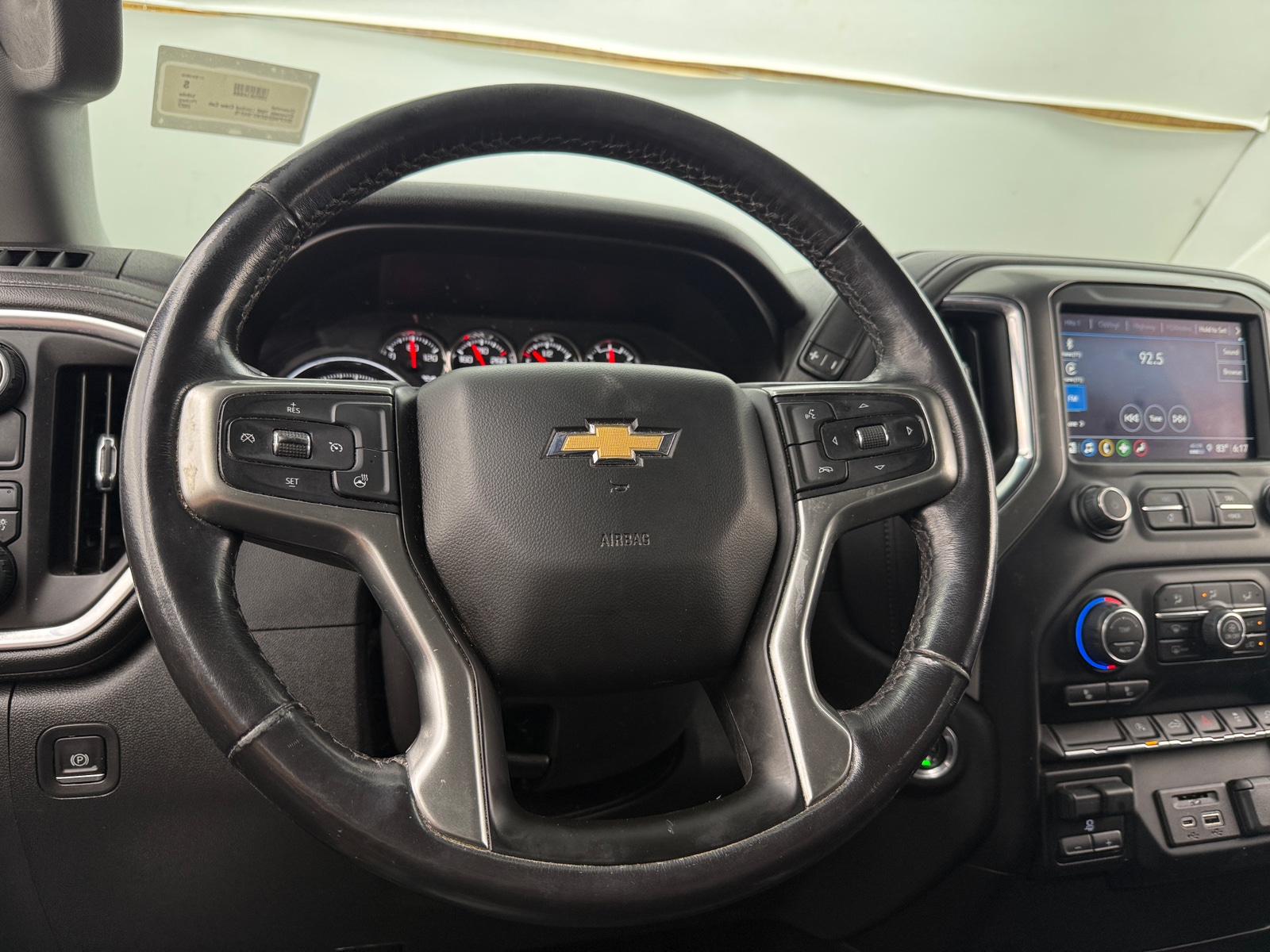 Thumbnail: 2022 Chevrolet Silverado 1500 - 5