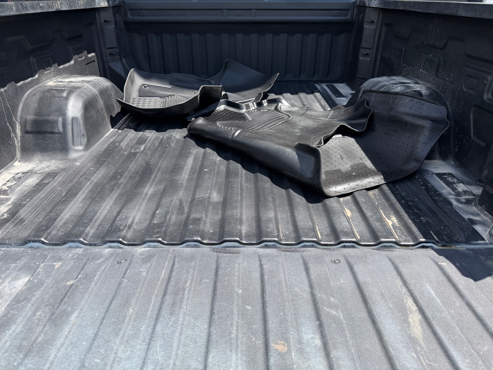 Thumbnail: 2023 Chevrolet Silverado 1500 - 7