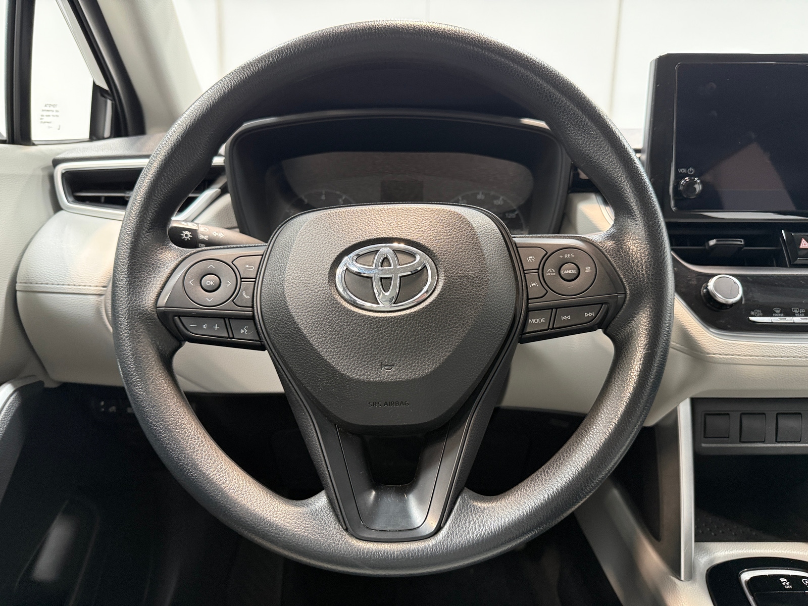 Thumbnail: 2023 Toyota Corolla Cross - 5