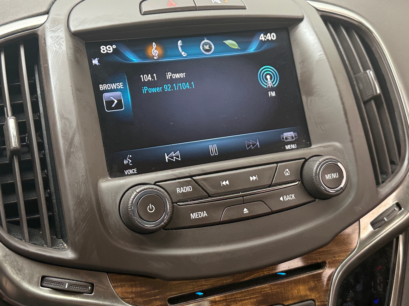Thumbnail: 2014 Buick LaCrosse - 3