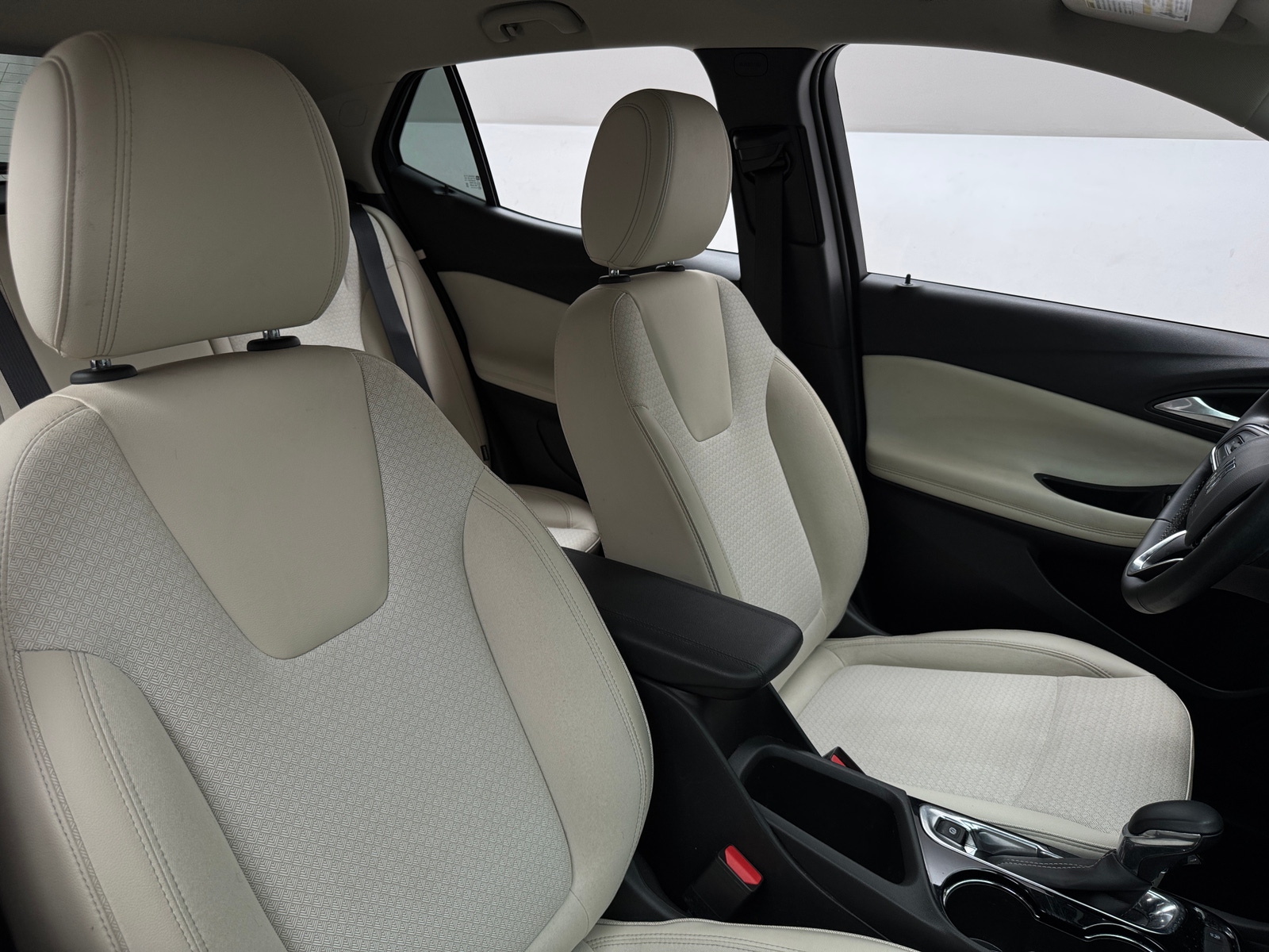 Thumbnail: 2024 Buick Encore GX - 2