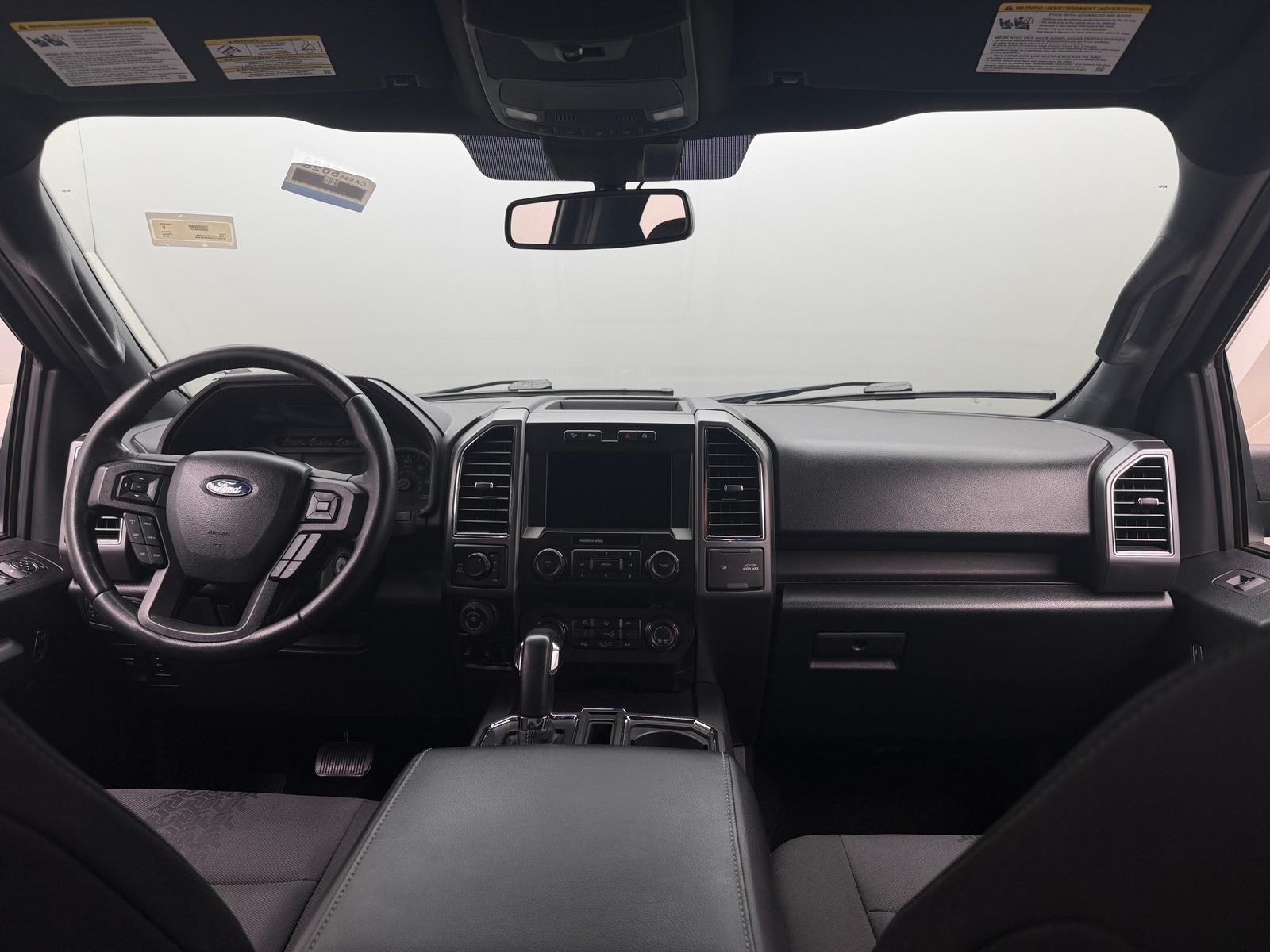 Thumbnail: 2019 Ford Econoline - 3