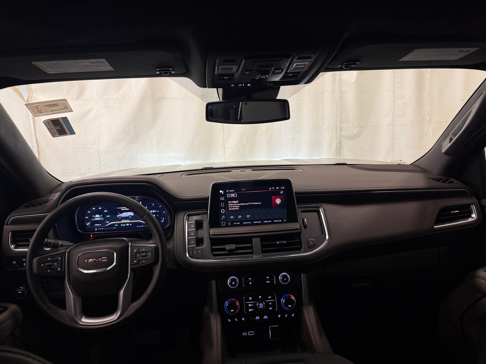 Thumbnail: 2023 GMC Yukon XL - 2