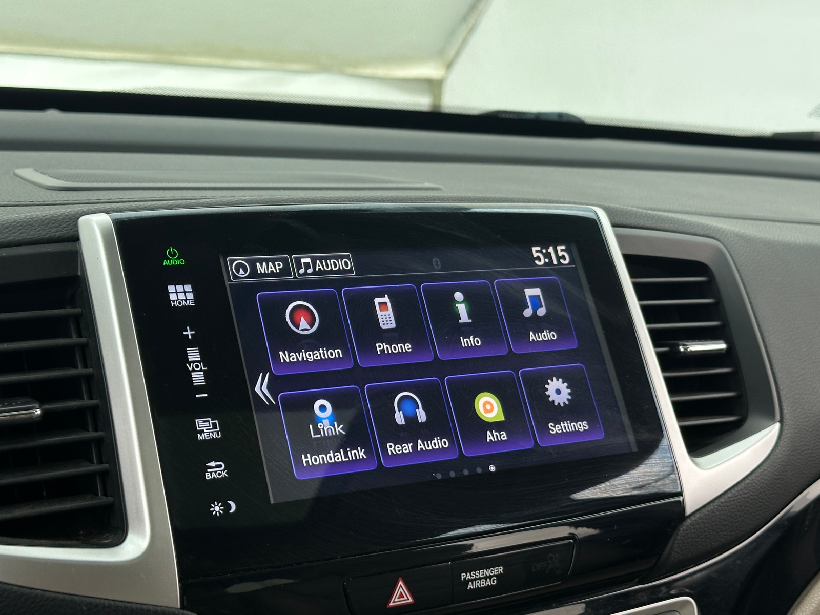 Thumbnail: 2016 Honda Pilot - 3