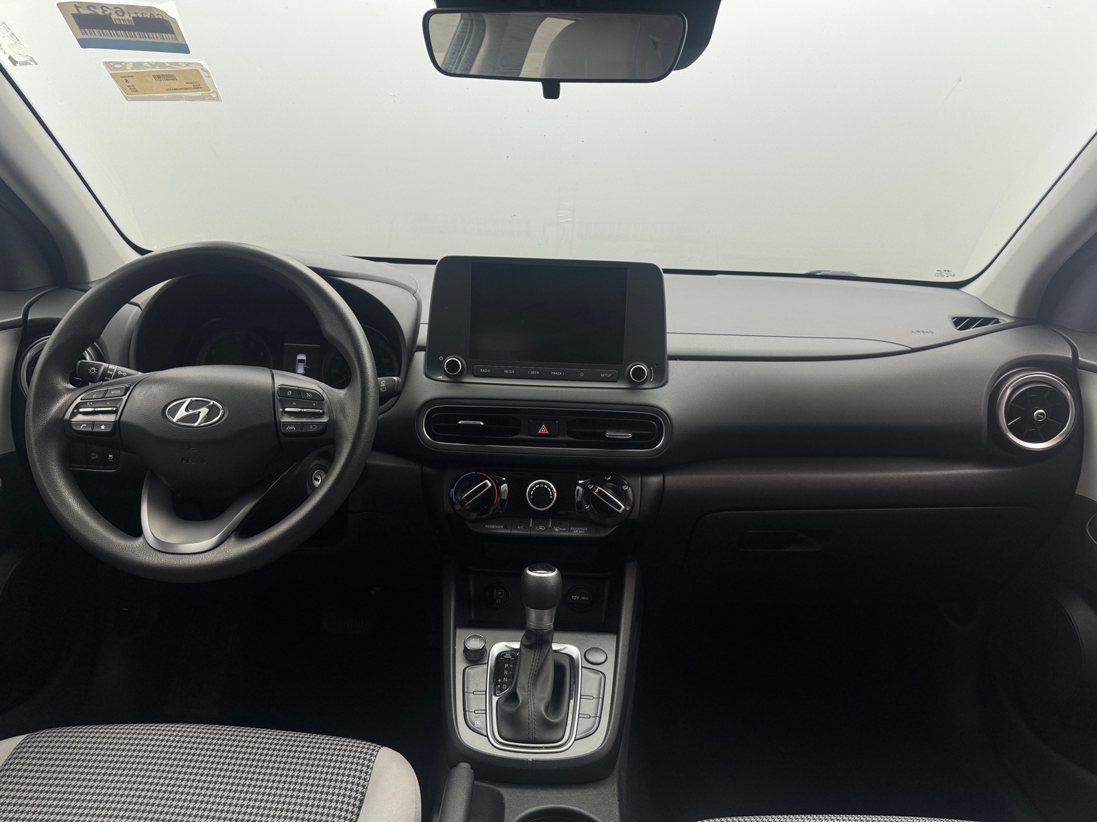 Thumbnail: 2022 Hyundai Kona - 3