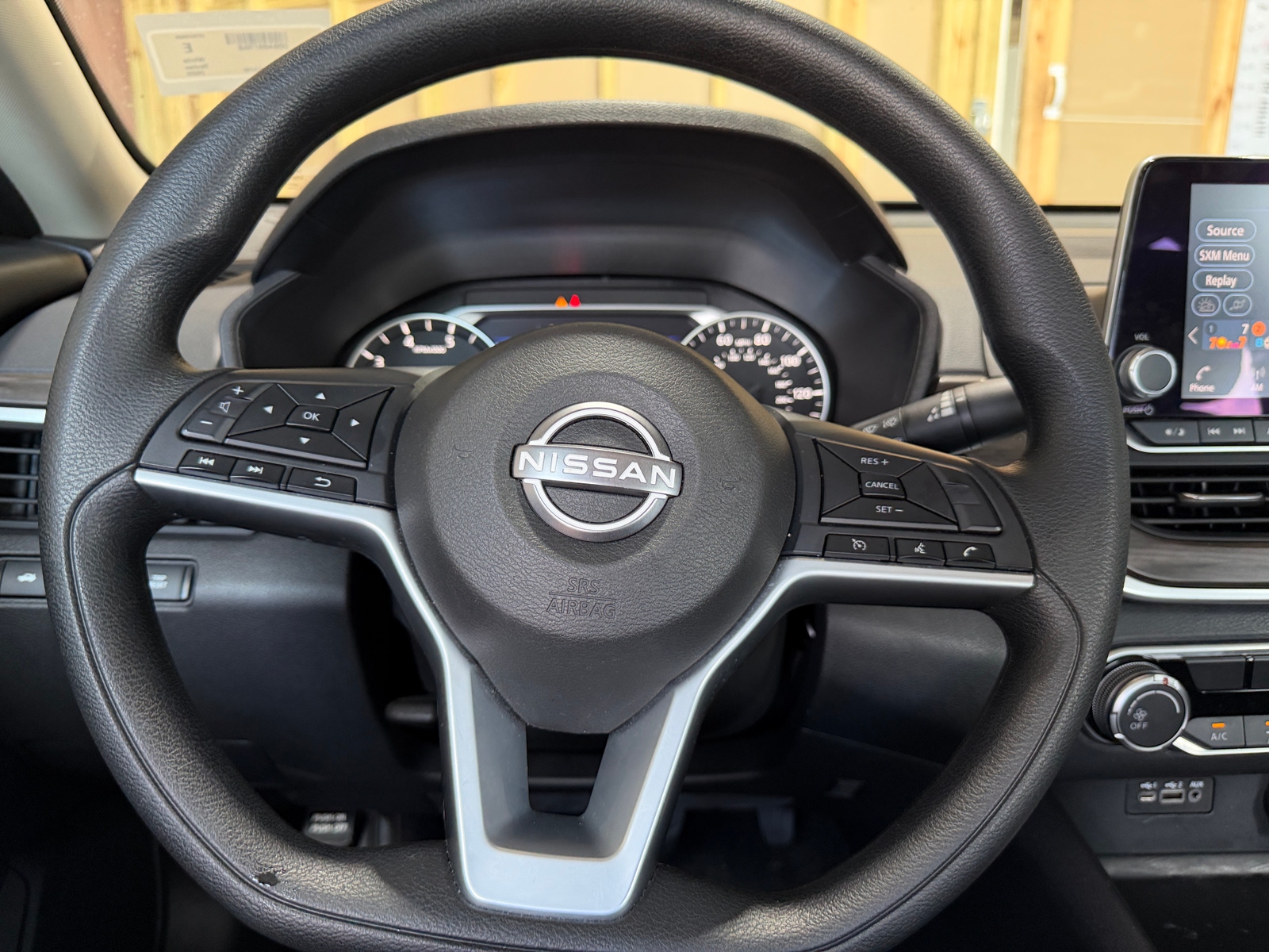 Thumbnail: 2025 Nissan Altima - 5