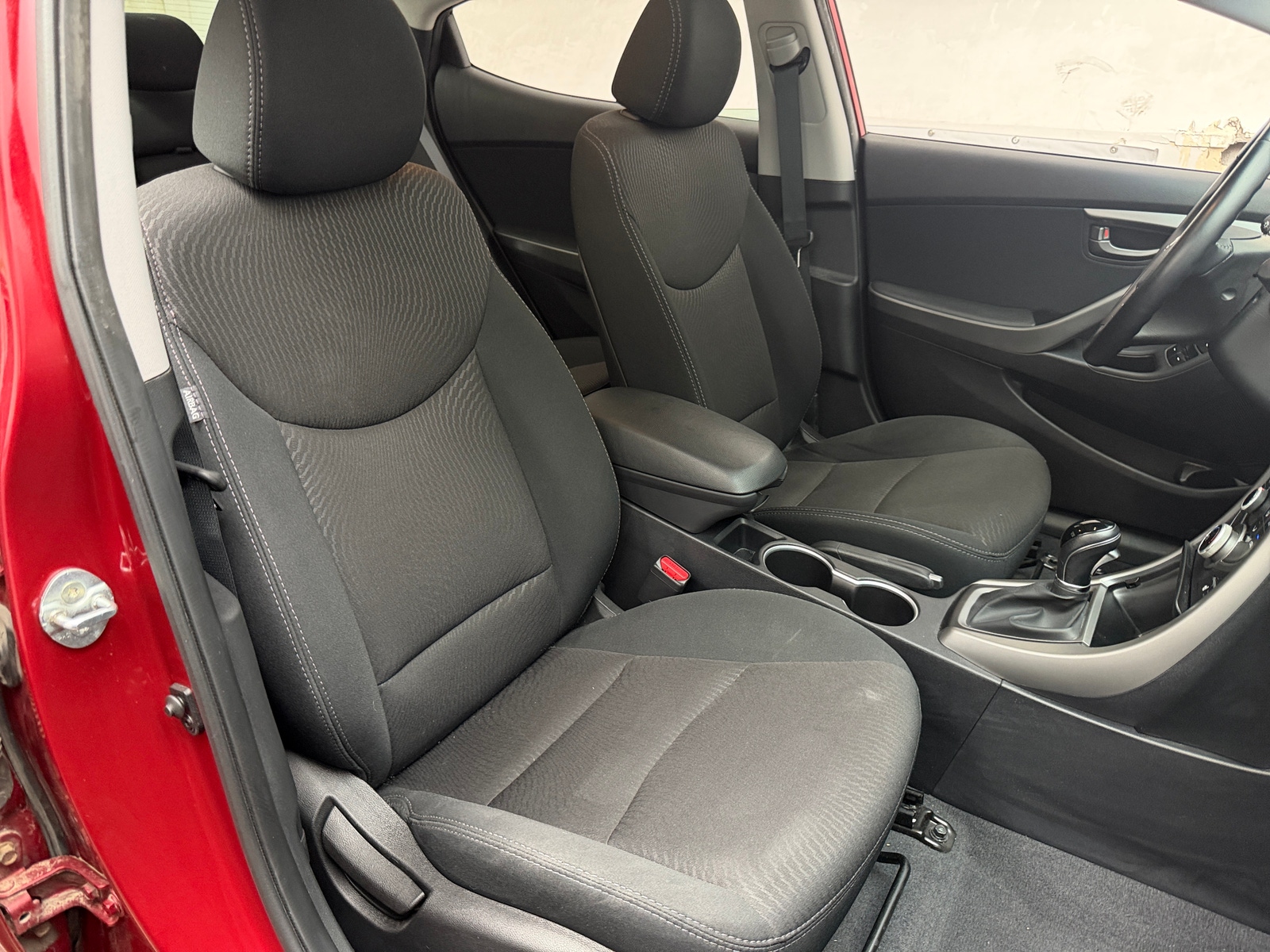 Thumbnail: 2016 Hyundai Elantra - 2