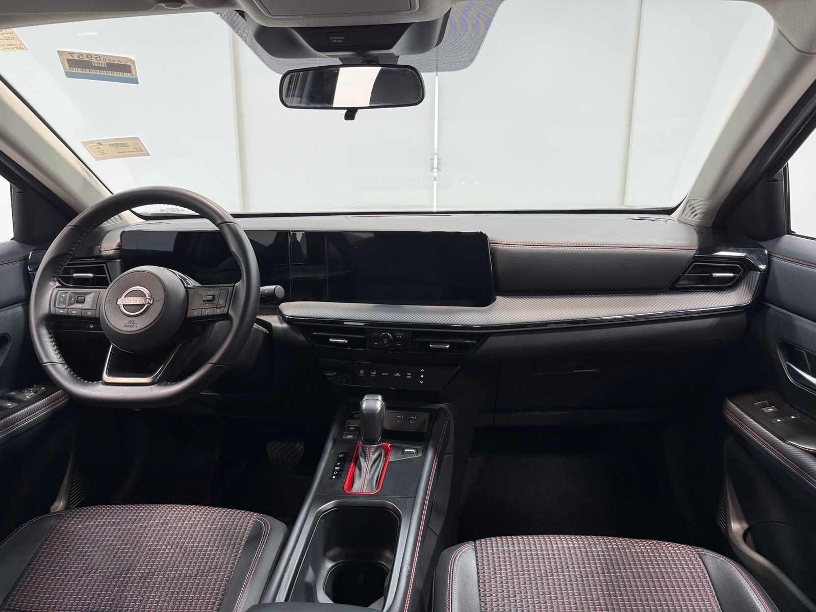 Thumbnail: 2025 Nissan Kicks - 2